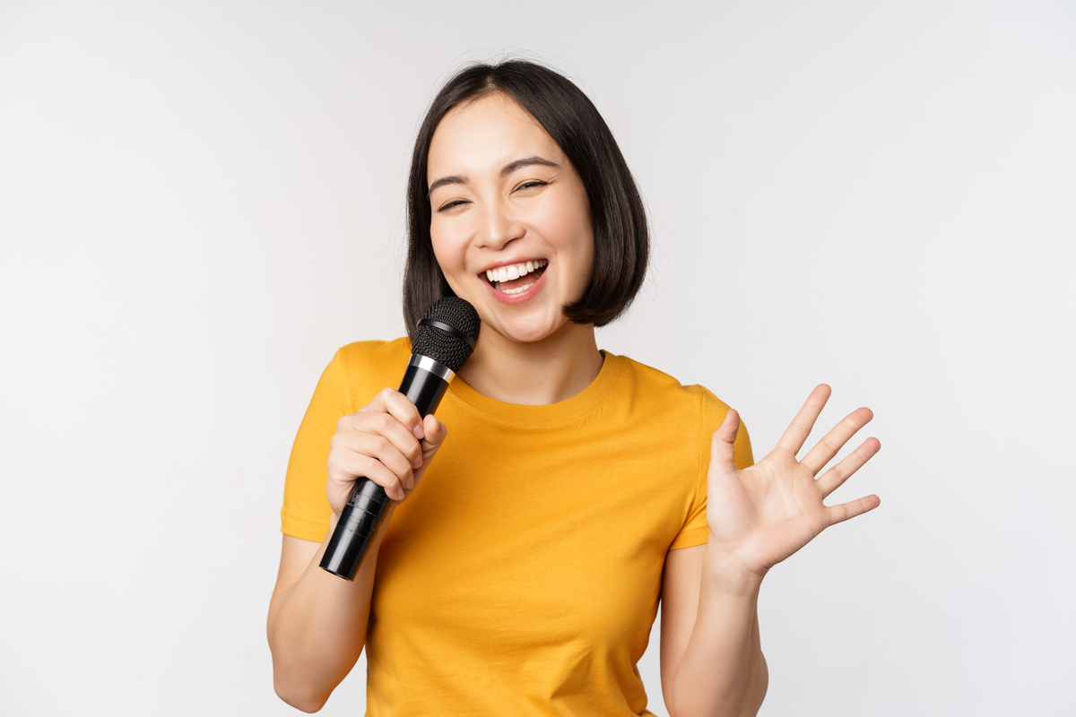 Bố Cục Bài Viết Nói Về Ca Sĩ Yêu Thích Bằng Tiếng Anh