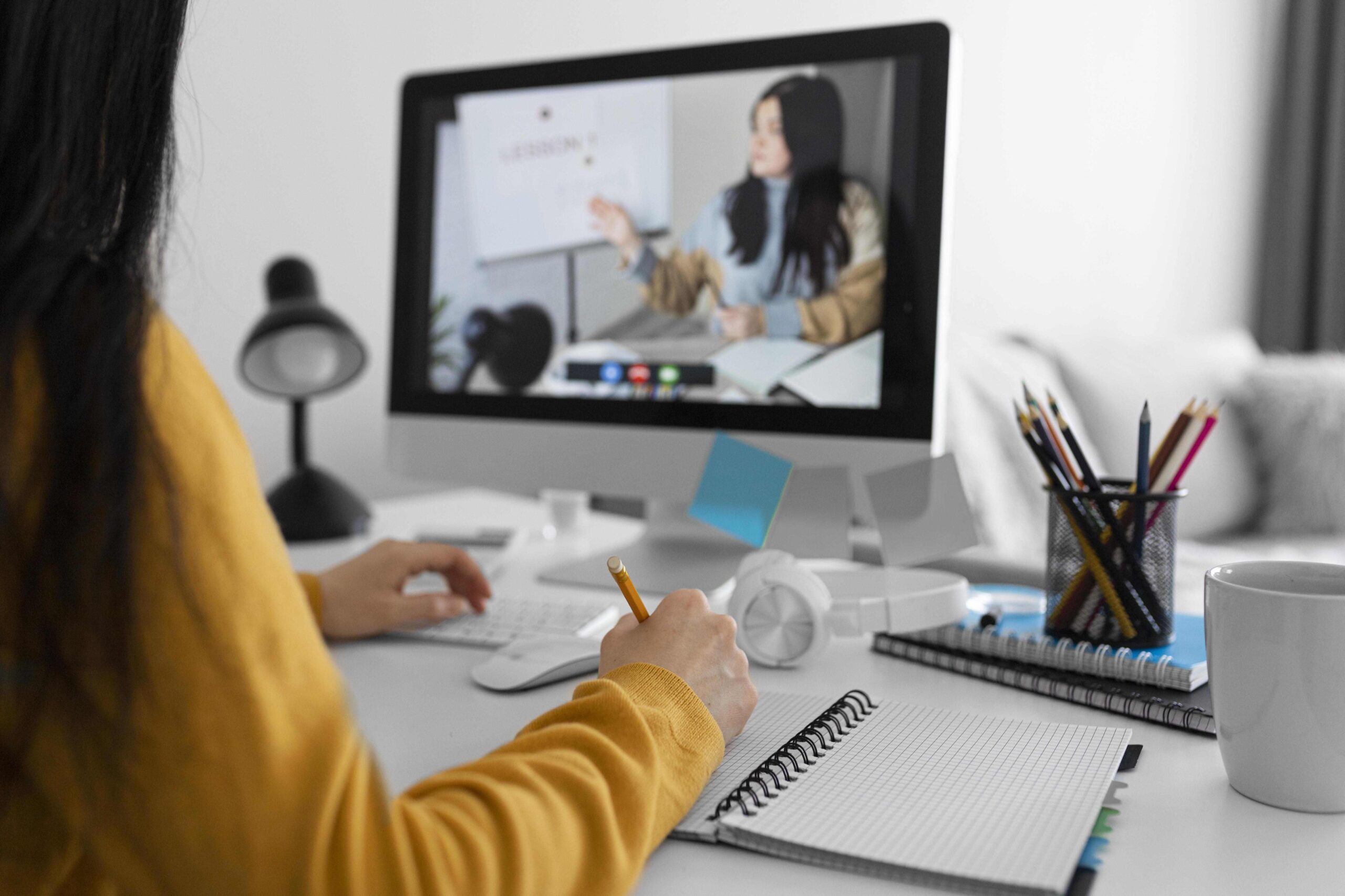 Tổng Hợp Các Trung Tâm Dạy Tiếng Anh Online Uy Tín