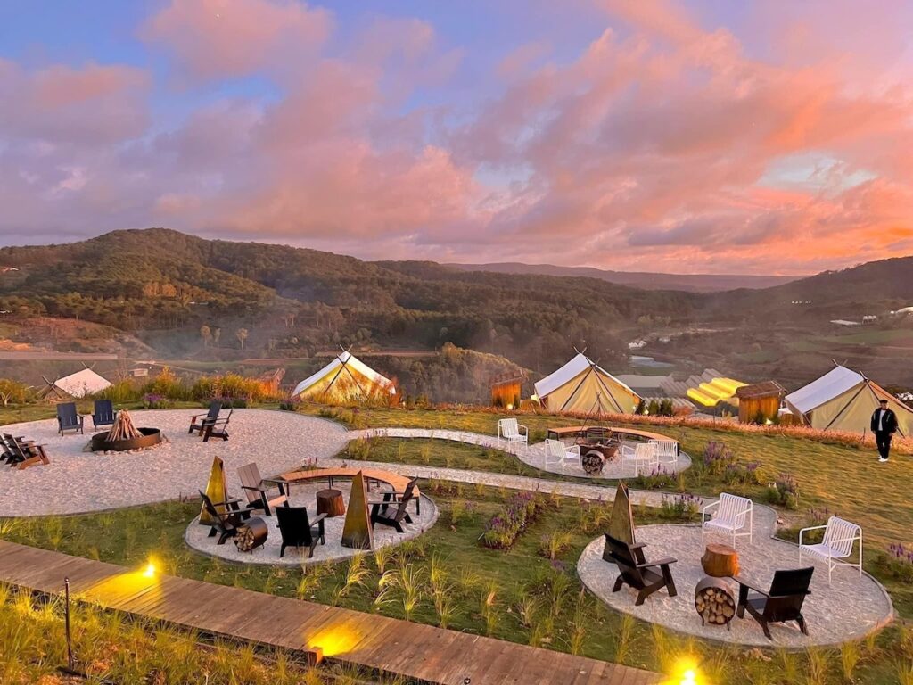 Từ Vựng Dùng Để Kể Về Chuyến Đi Đà Lạt Bằng Tiếng Anh